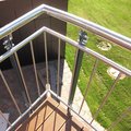 Edelstahlgeländer einem Balkon